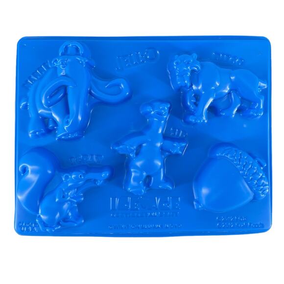 Jello Jiggler Molds 2-Holiday 1-Ice Age 5-Football Fun Shapes Kids Sensory Play - Picture 6 of 15
